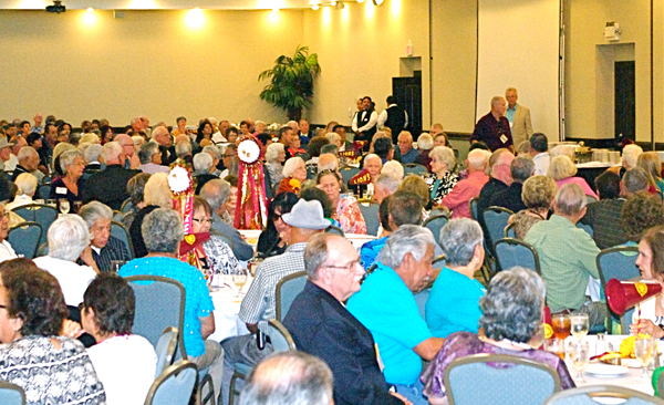 More than 400 La Feria alums attended the reunion