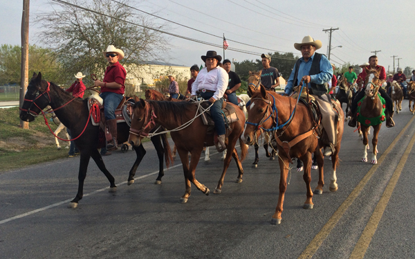 Several local riding clubs participated in the parade. Photo: Cayetano Garza Jr.