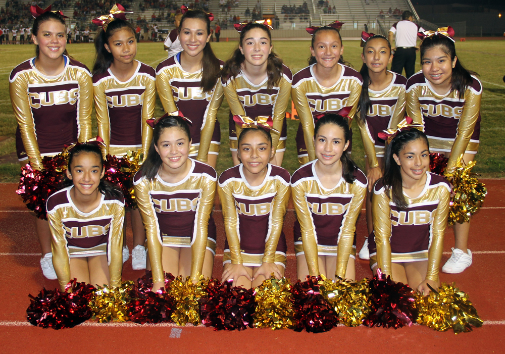 WB Green Jr High Cheerleaders cheer during the varsity game. (click to enlarge)