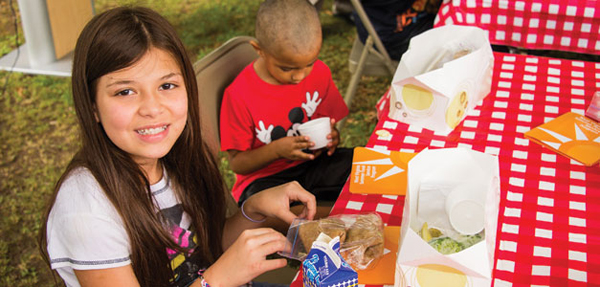 A new national report shows Texas falling behind national averages for feeding hungry children after schools close their doors for the summer. Photo: state of West Virginia.