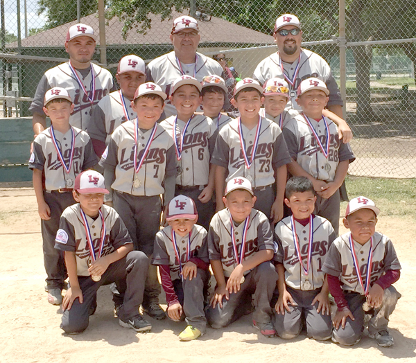 La Feria All Stars (pinto division) won 2nd place in Weslaco invitational tournament and placed 1st in Sebastian invitational tournament.